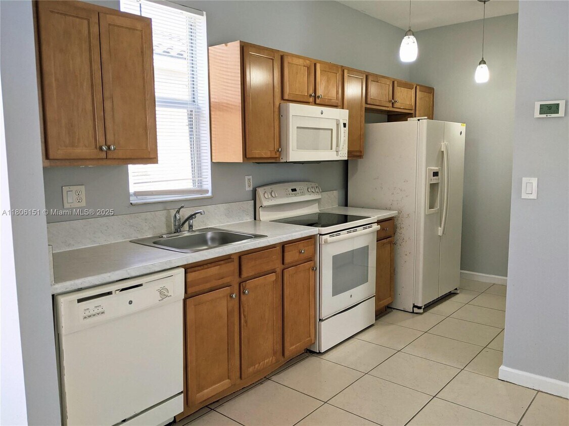 Foto principal - 9372 SW 171st Ct