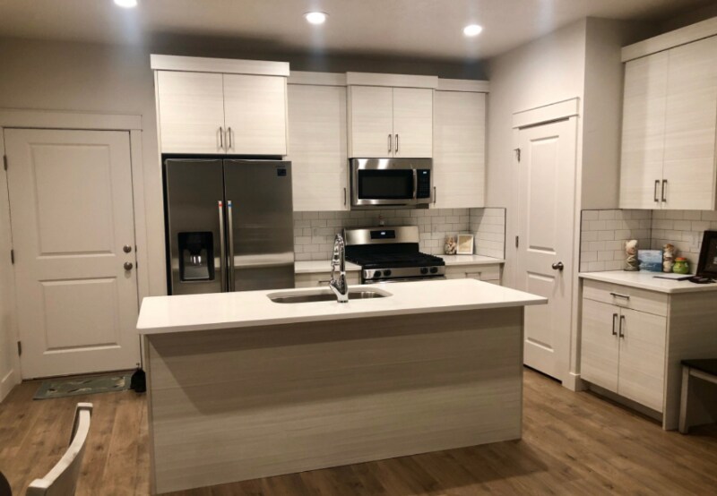 Foto principal - 245 E Brigham Ln