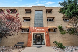 Building Photo - 733 E 2nd Ave