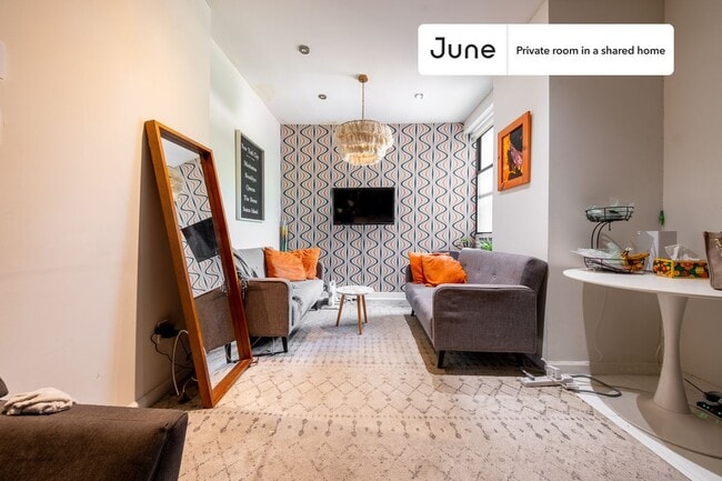 Building Photo - Room in Shared 3 bed/1.5 bath home in Central Harlem