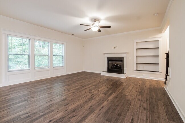 Foto del edificio - 39 Grand Manor Ct