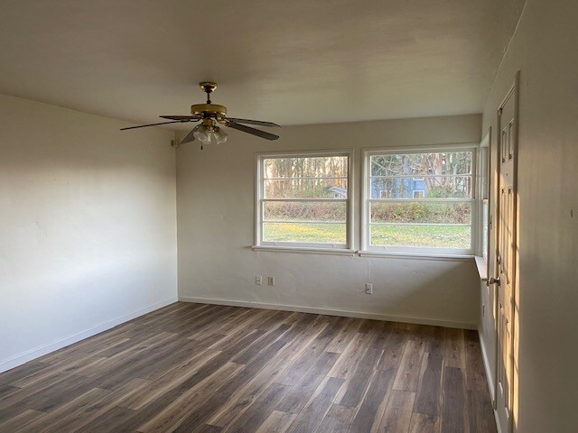 Foto del edificio - 2590 Rita Ave