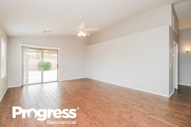 Foto del edificio - 10353 E Calypso Ave
