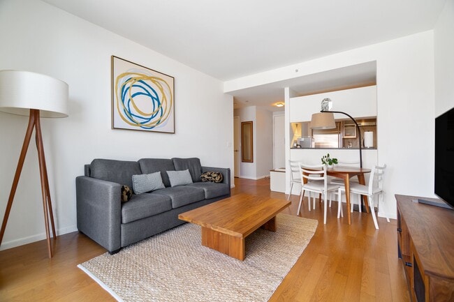 Photo - 200 Chambers St Apartment