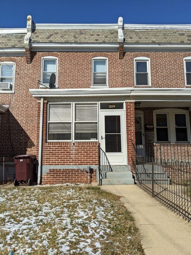 Primary Photo - Welcome Home! 3BR/1BA for $1400.00/Month