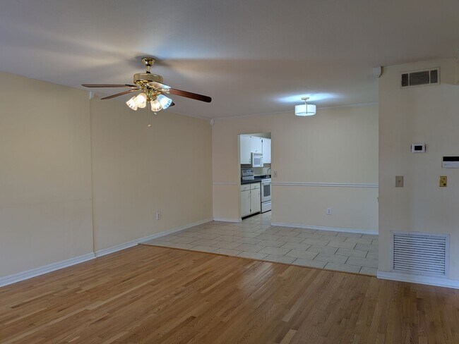 Foto del edificio - 3 Bedroom Condo in Hidden Ridge Condominiums