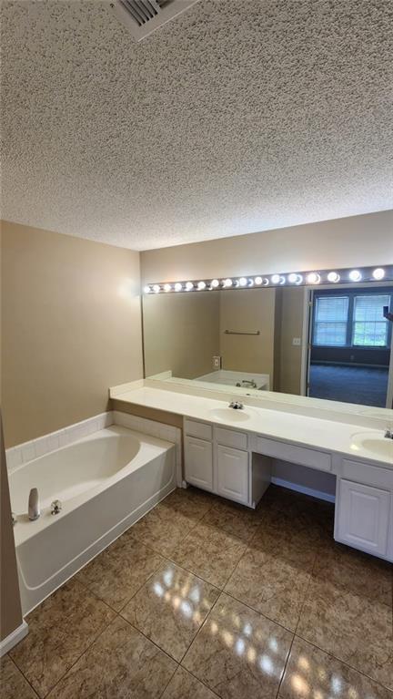 Foto del edificio - 2503 Timbercreek Cir