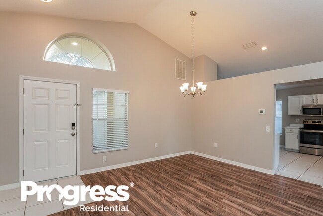 Building Photo - 1010 Cristelle Jean Dr