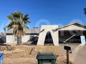 Building Photo - 4042 E Burgess Ln