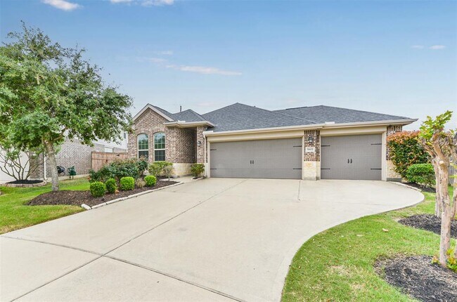 Building Photo - 5802 Waterlily Park Ln