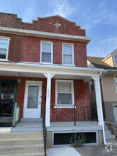 Building Photo - 429 E Frankford St