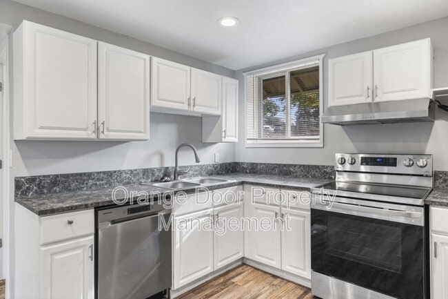 Building Photo - 24305 102nd Ave Ct E