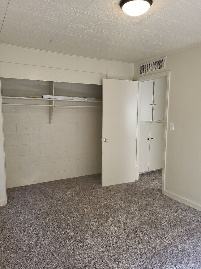 Foto del edificio - 913 Willow St