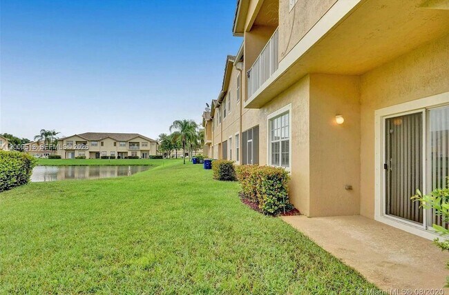 Foto del edificio - 13209 SW 44th St