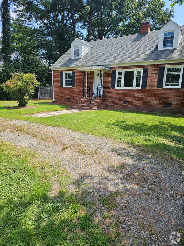 Building Photo - 8000 Atlee Rd