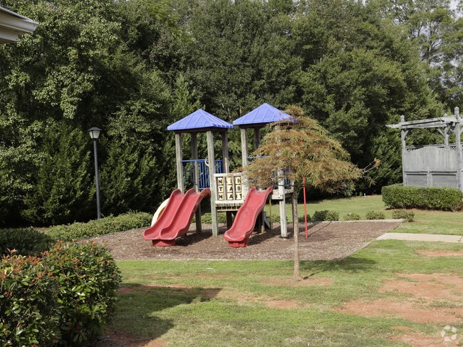 Oak Place Apartments 100 Duvall Way Anderson SC 29624 Apartments com Oak Place Apartments 100 Duvall Way Anderson SC 29624 Apartments com
