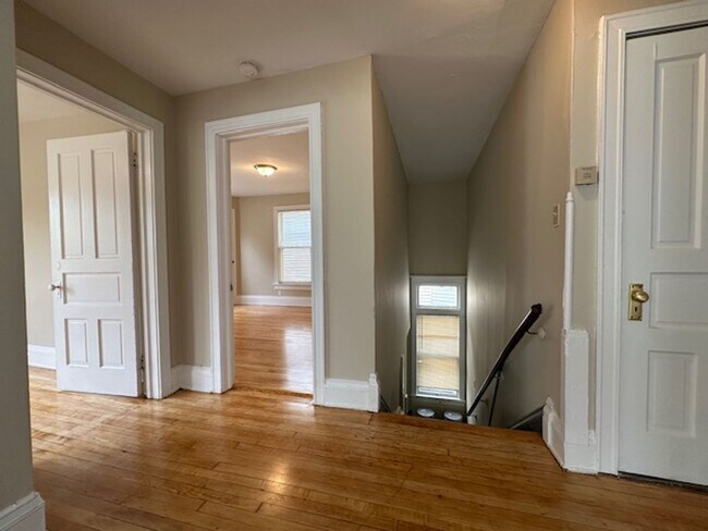 Foto del edificio - 2724-2726 N Murray Duplex