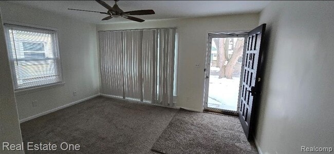 Foto del edificio - 18433 Fox