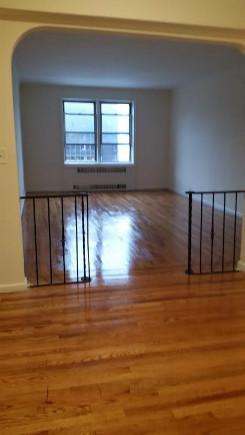 Foto del edificio - 6307 Saunders St