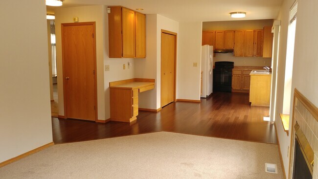 Foto del edificio - Fantastic 3 Bedroom 2.5 Bath Marysville Home
