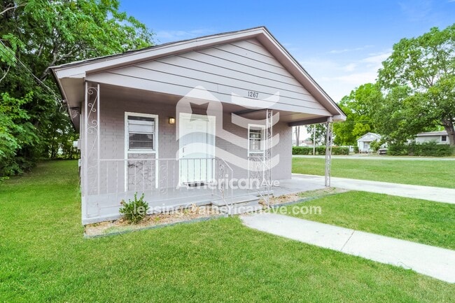 Building Photo - 1267 Hamilton St