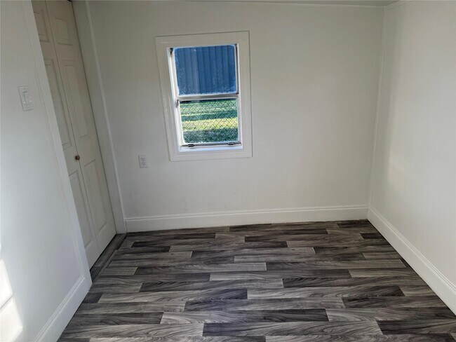 Foto del edificio - 406 7th St