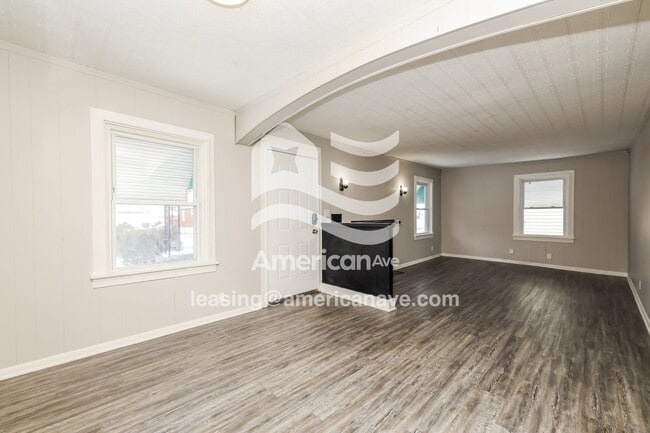 Building Photo - 1936 Litchfield Ave