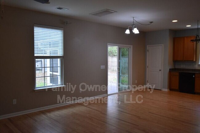 Building Photo - 500 Stoney Field Drive