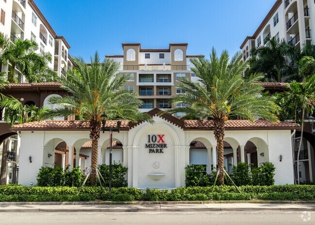 Building Photo - 10X Mizner Park