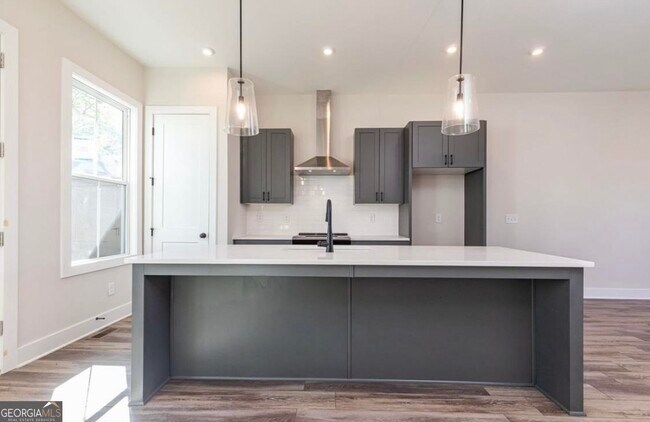 Building Photo - 735 Perch Pl