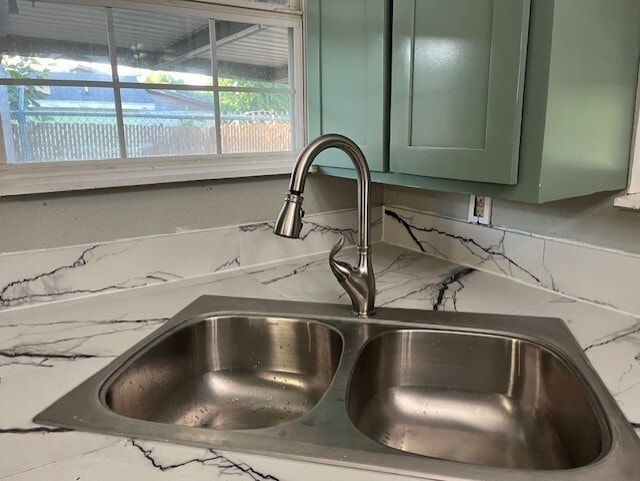 Foto del edificio - 1806 N Ave S