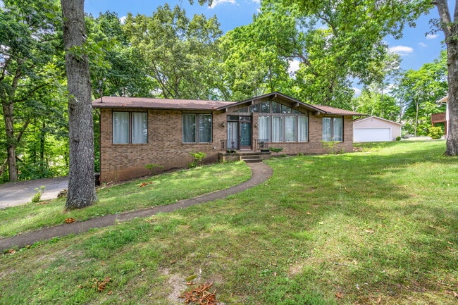 Photo - 1117 Venice Rd NW House