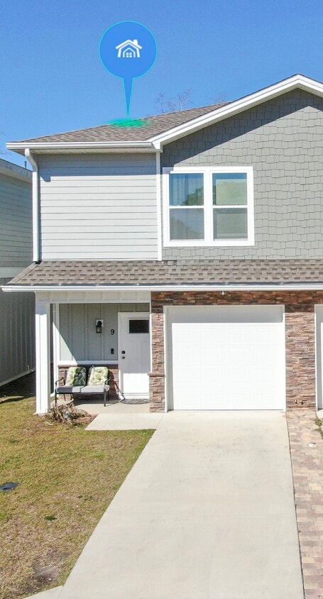 Entrance - 2226 Joan Ave