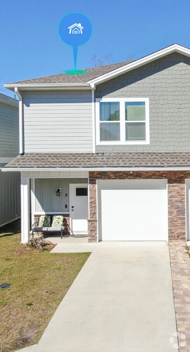 Entrance - 2226 Joan Ave