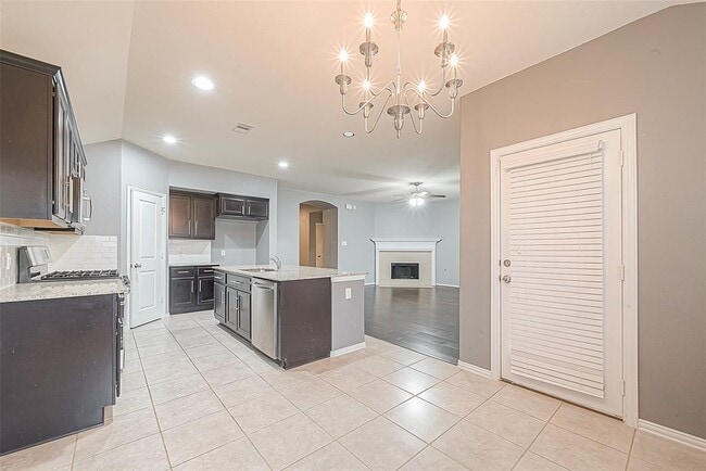 Building Photo - 6715 Camden Valley Ct