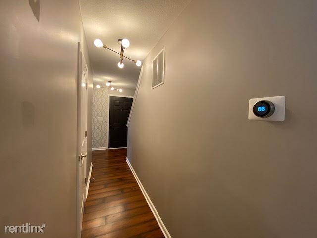 Foto del edificio - 3 br, 2.5 bath House - 4301 Cinnamon Ln **...