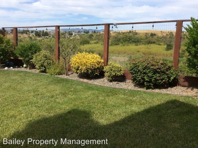 Foto del edificio - 4 br, 2.5 bath House - 85 Kingfisher Dr.