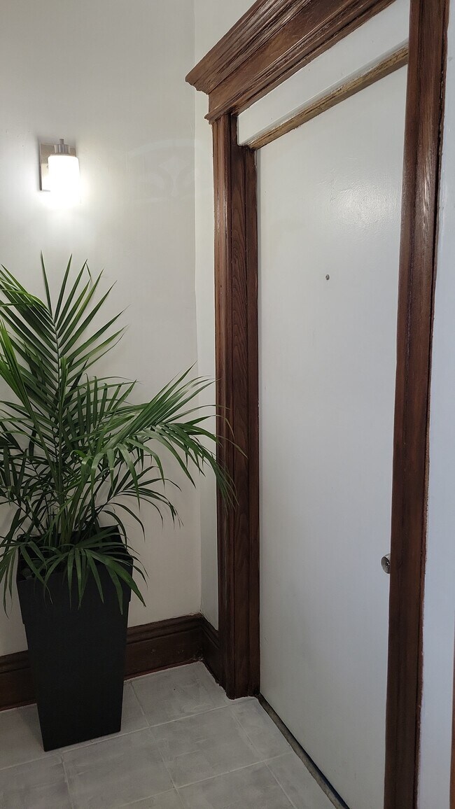 Foto del edificio - 781 S 12th St