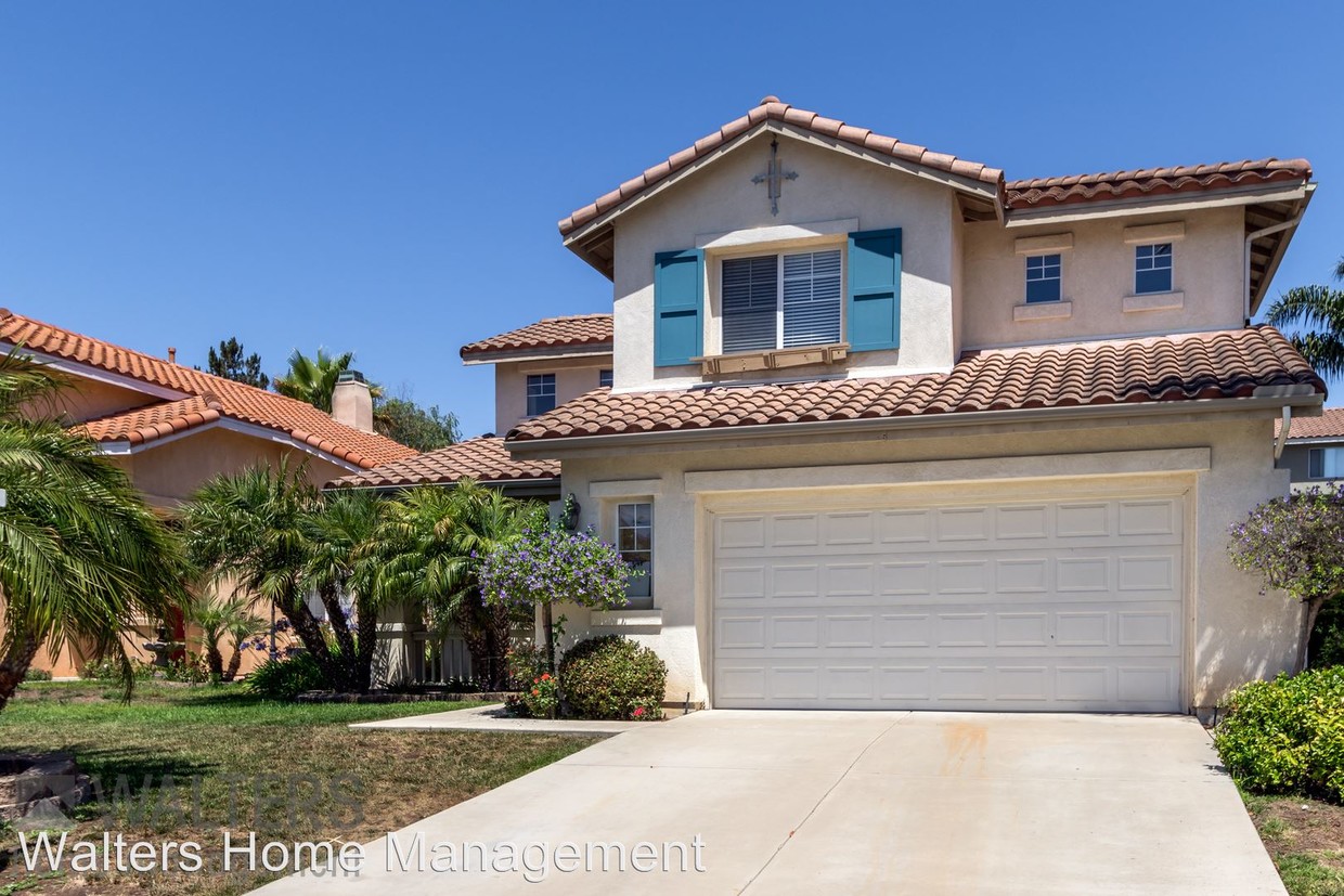 Primary Photo - 3 br, 2.5 bath House - 719 Camino Magnifico