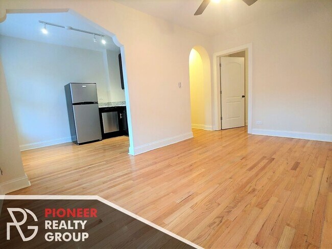 Foto del edificio - 612 W Patterson Ave