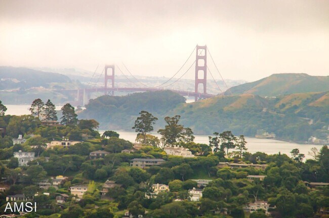 Building Photo - 4 br, 3.5 bath House - 95 Mount Tiburon Road