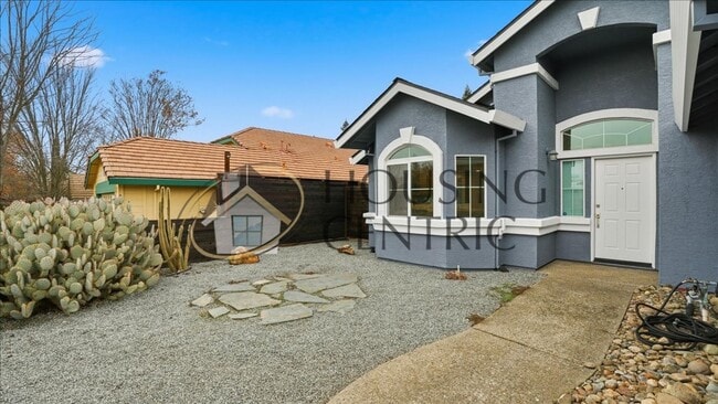 Foto del edificio - Stunning Single Story Fair Oaks Rental with Large Backyard in GREAT LOCATION!