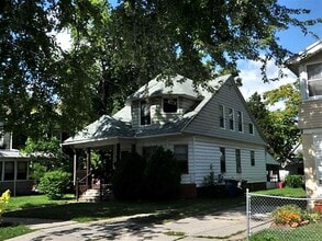 Building Photo - 1959 N Superior St