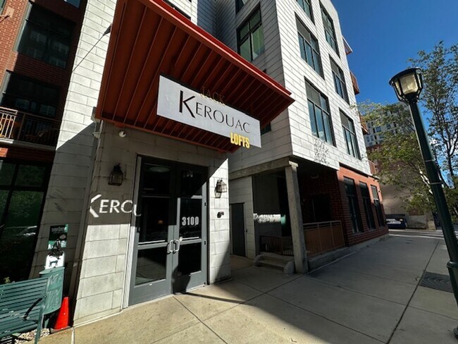 Foto del edificio - 3100 Huron St