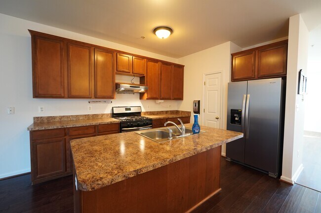 Foto del edificio - 45715 N Maxine Wy