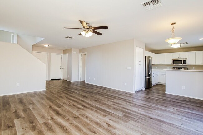 Foto del edificio - 21940 W Casey Ln