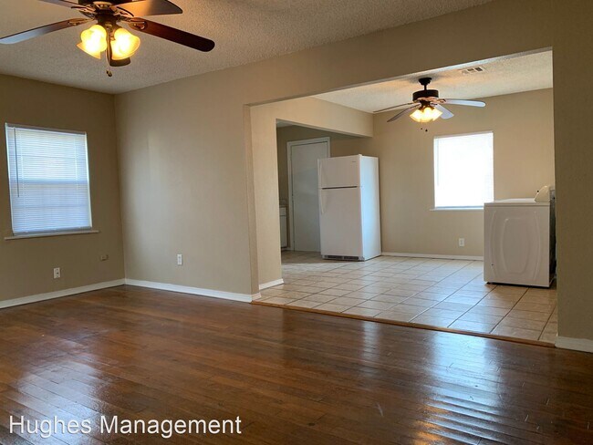 Building Photo - 2 br, 1 bath House - 902 E Symmes Street