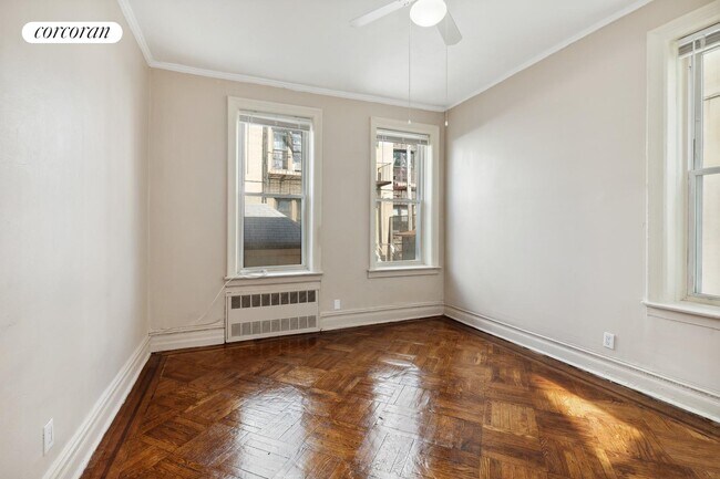 Building Photo - 1703 W 5th St