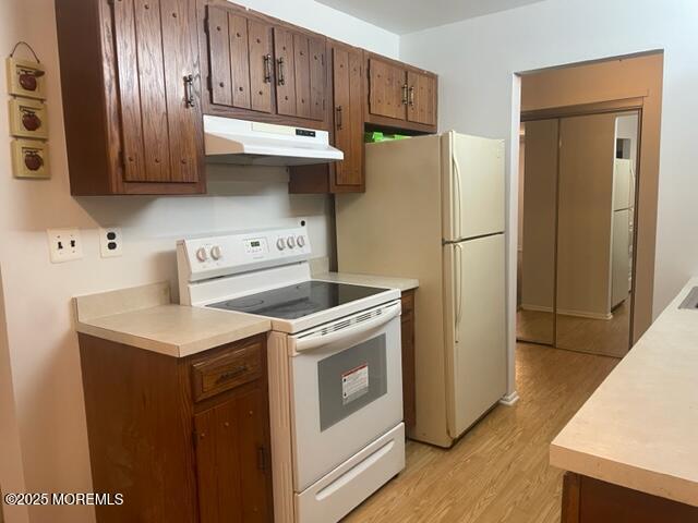 Building Photo - 140 Amberly Dr