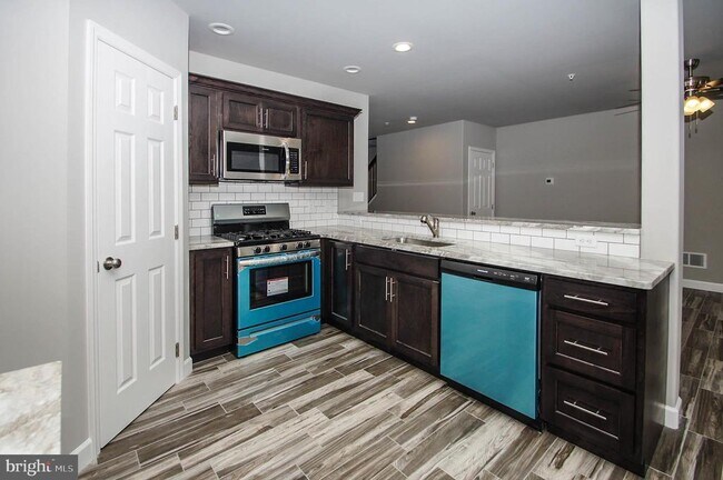 Foto del edificio - 519 Elm St